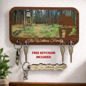 Rustic Hunting Key Hanger – In the Woods Cabin Wall Mount